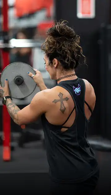 RF Supplements strength training athlete using clean supplements