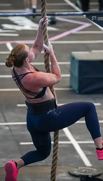 RF Supplements strength training athlete using clean supplements